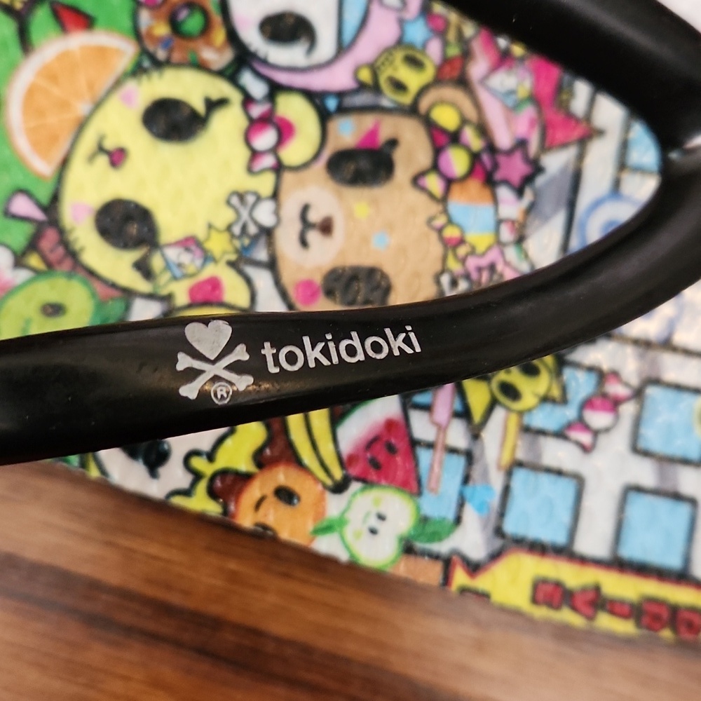 Tokidoki Womens Kawaii Flip Flop Sandals - Picture 3 of 5